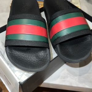 COPY - Gucci boys slides